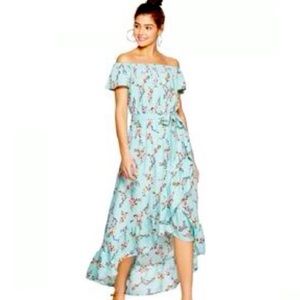 🌼NWT Off the Shoulder Floral Faux Wrap Dress🌼